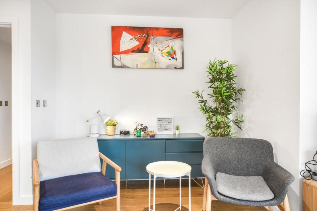 £575,000 Asking Price – Lismore Boulevard, Colindale Gardens – 3 Bedroom Apartment for Sale