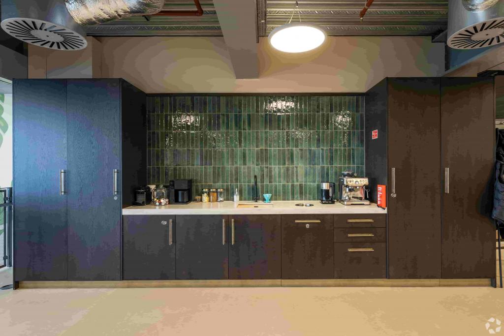 103-105 Bunhill Row – HYLO – Office Space for Lease – City Fringe Submarket, Londo