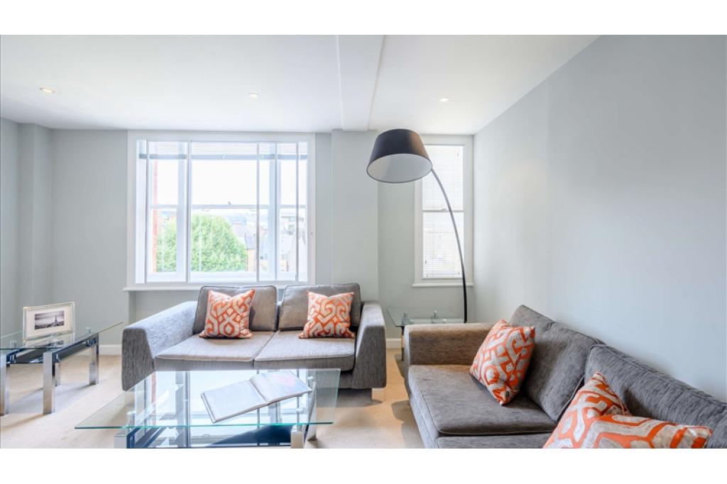 7th floor - 2 bedrooms - 728sq ft - 39 Hill Street, Mayfair London W1J 5NA