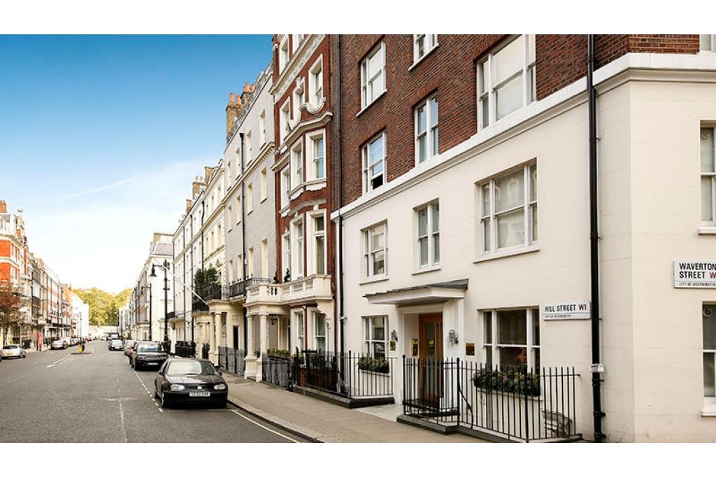 7th floor - 2 bedrooms - 728sq ft - 39 Hill Street, Mayfair London W1J 5NA