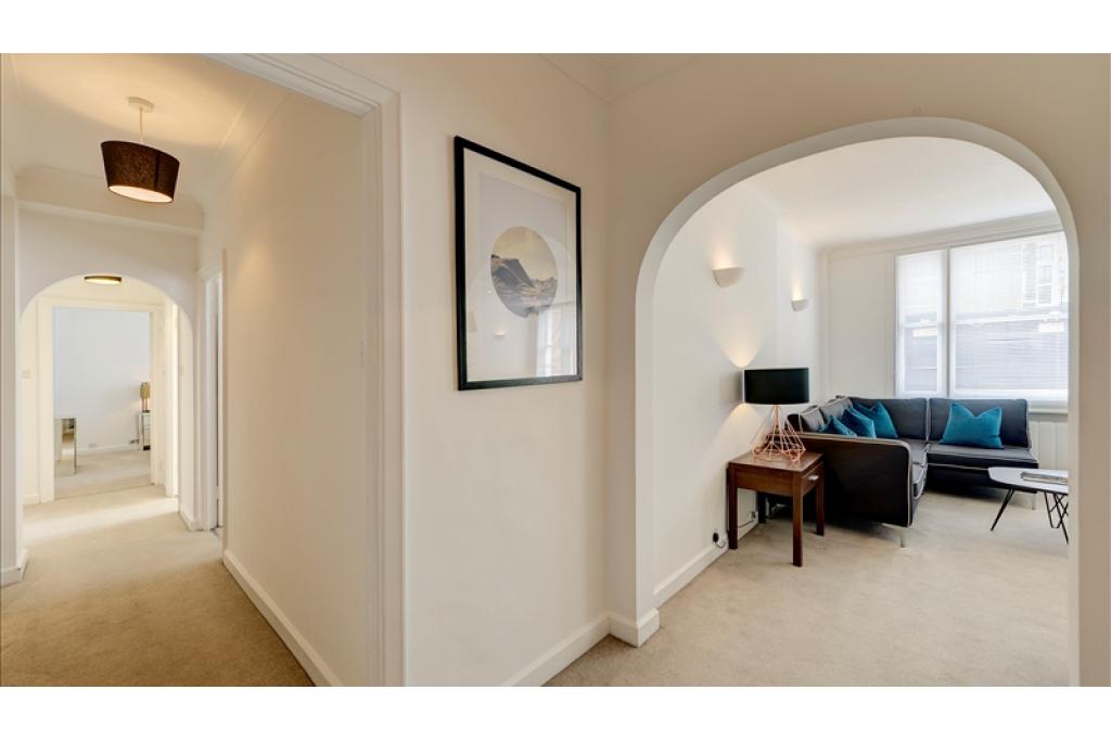 Ground floor - 2 bedrooms - 792sq ft - 39 Hill Street, Mayfair London W1J 5NA