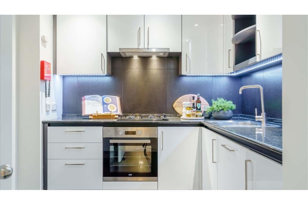 2nd floor - 2 bedrooms - 973sq ft - 2 bathrooms - 39 Westferry Circus, Canary Wharf London