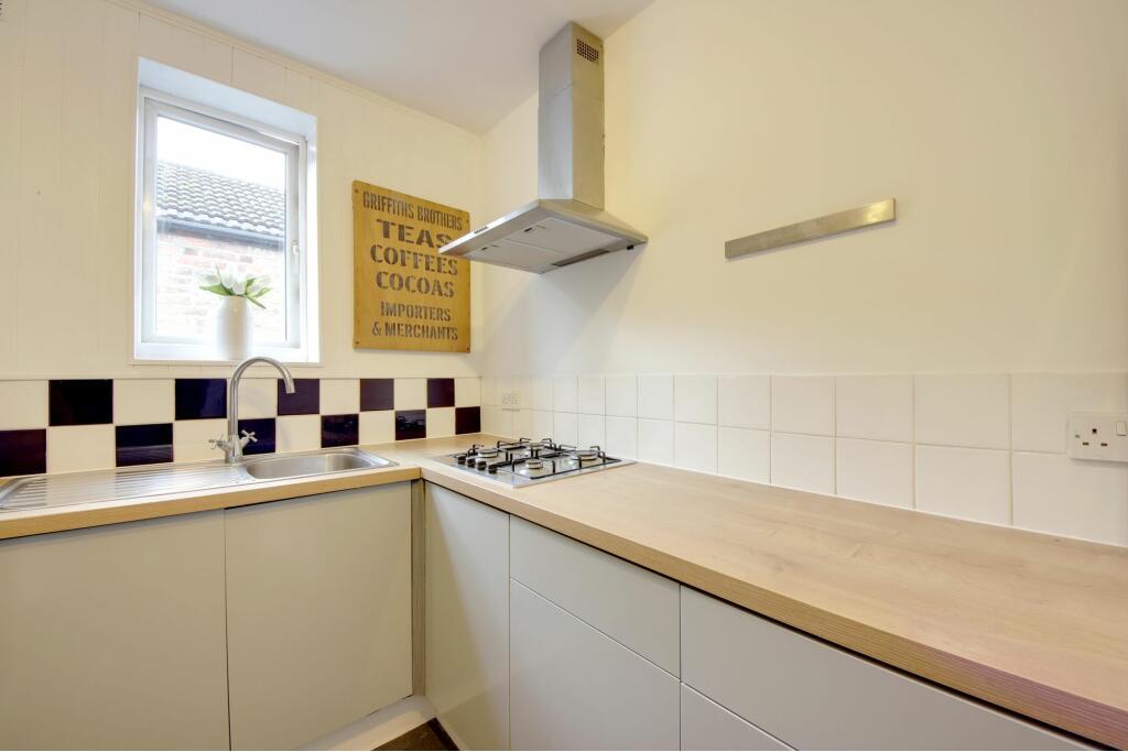 1 bed flat to rent in Watford