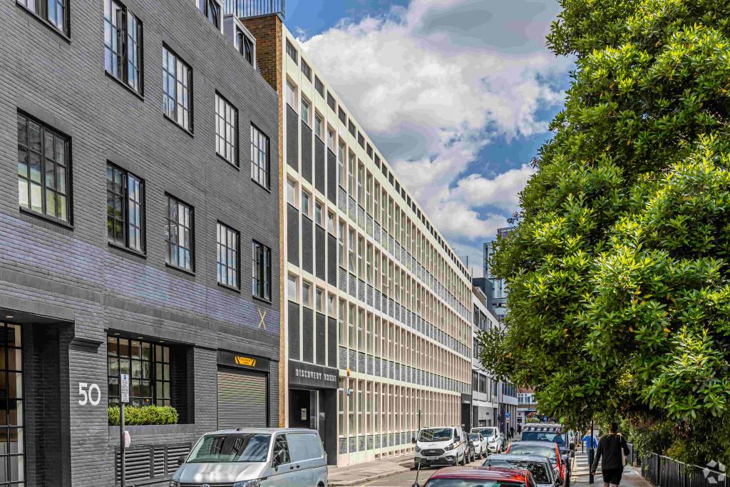 28-42 Banner St – Discovery House – Office Space for Lease – City Fringe Submarket, London
