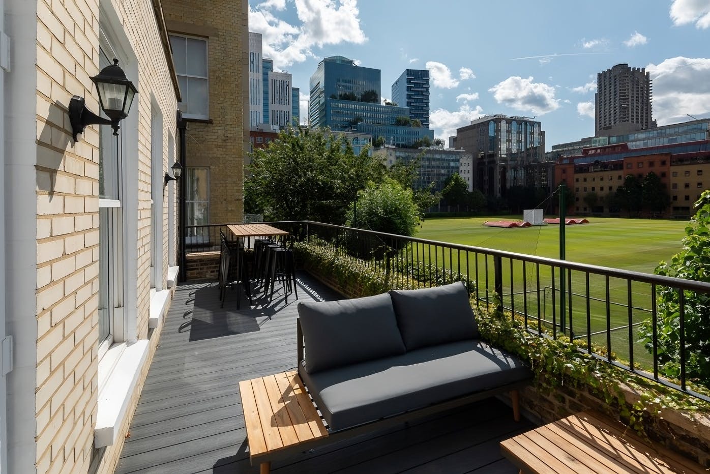 4 City Rd – Office Space for Lease – City Fringe Submarket, London