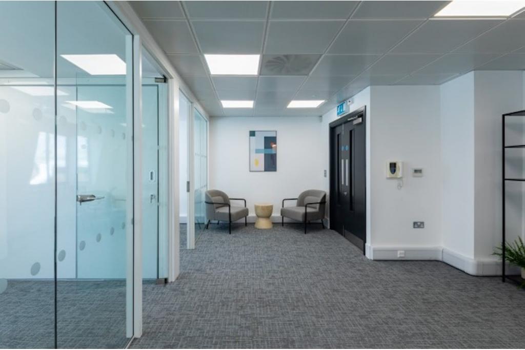 4 City Rd – Office Space for Lease – City Fringe Submarket, London