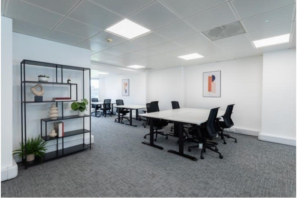 4 City Rd – Office Space for Lease – City Fringe Submarket, London