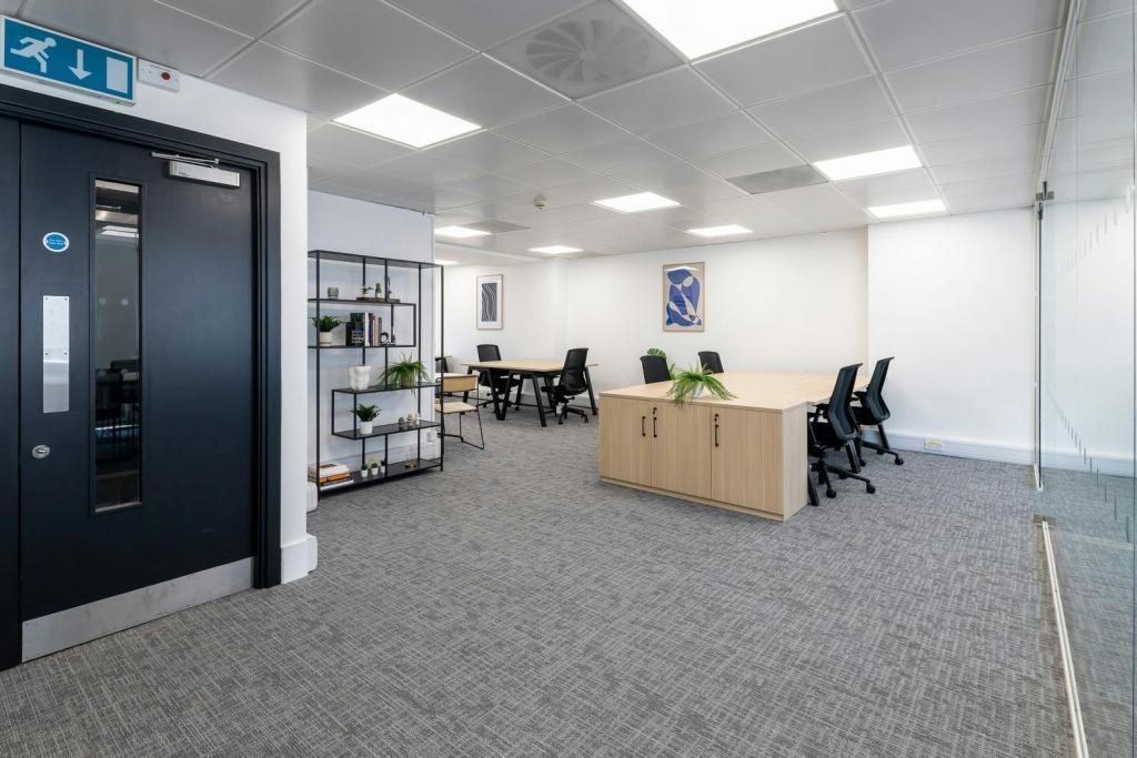 4 City Rd – Office Space for Lease – City Fringe Submarket, London