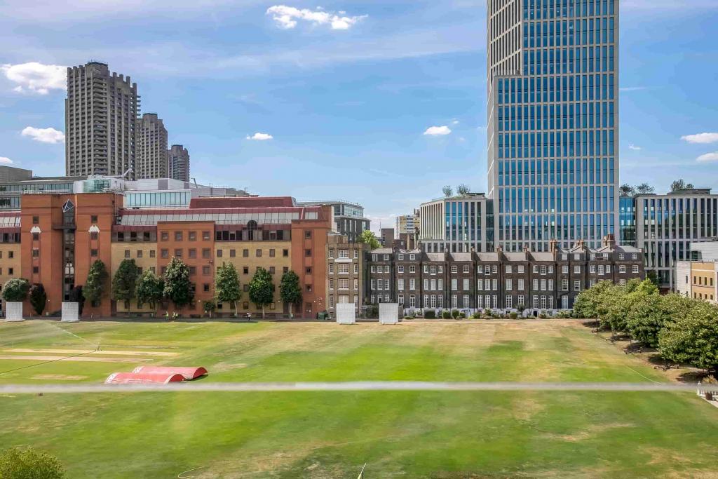 30 City Rd – Office Space for Lease – City Fringe Submarket, London