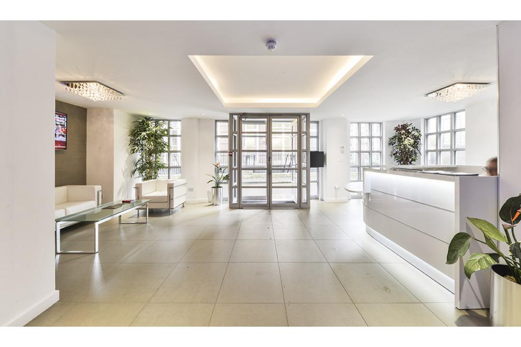 8 Baltic St E – 2,081 Sq ft Office Space To Let – £49.50/Sq ft (FRI)