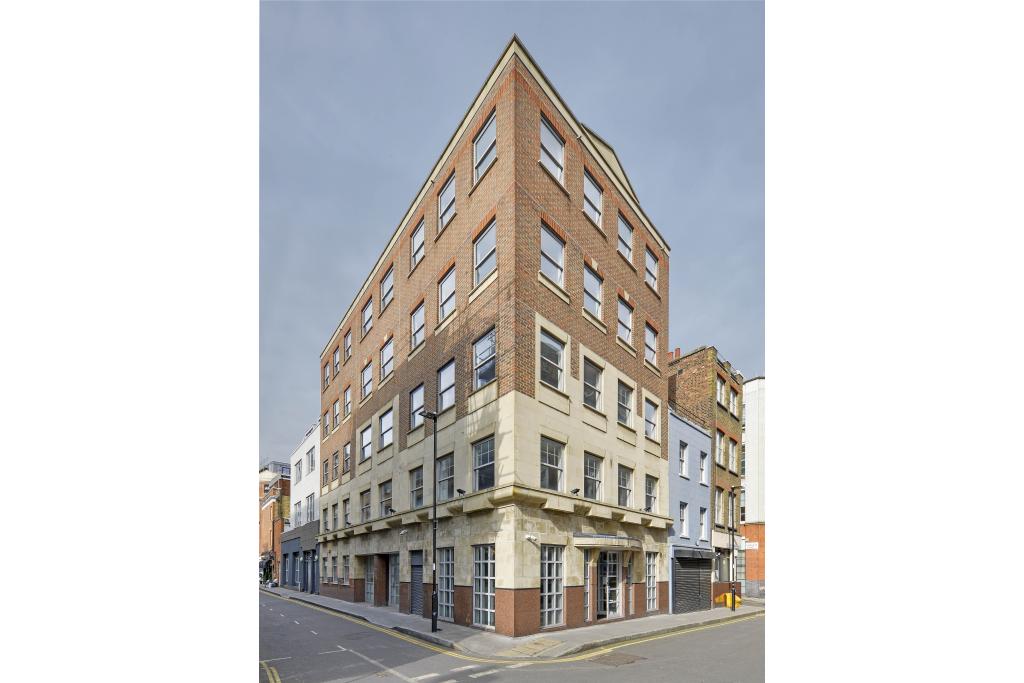 8 Baltic St E – 2,081 Sq ft Office Space To Let – £49.50/Sq ft (FRI)