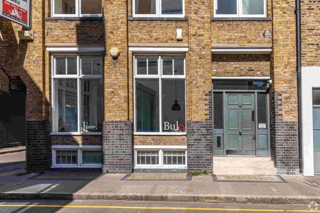 14 Baltic St E – 708 Sq ft Office Space To Let – £62.50/Sq ft (FRI)