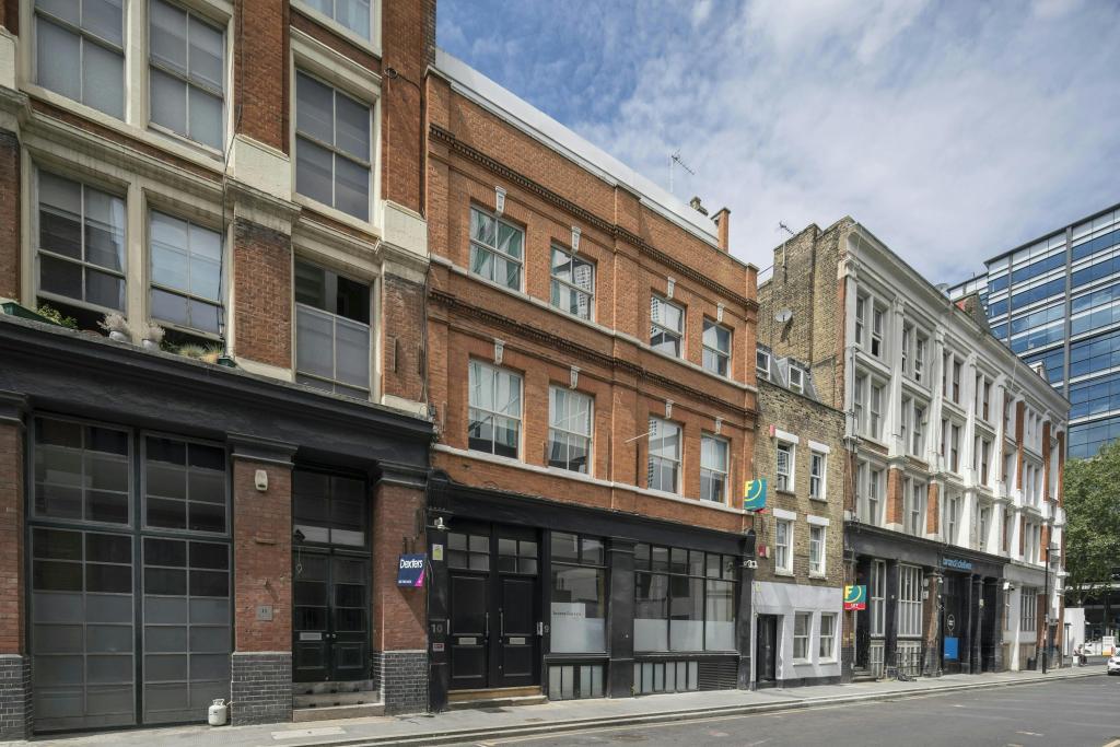 9-10 Mallow St – Office Space To Let – 5,022 Sq ft – £36.00 - £39.00/FRI