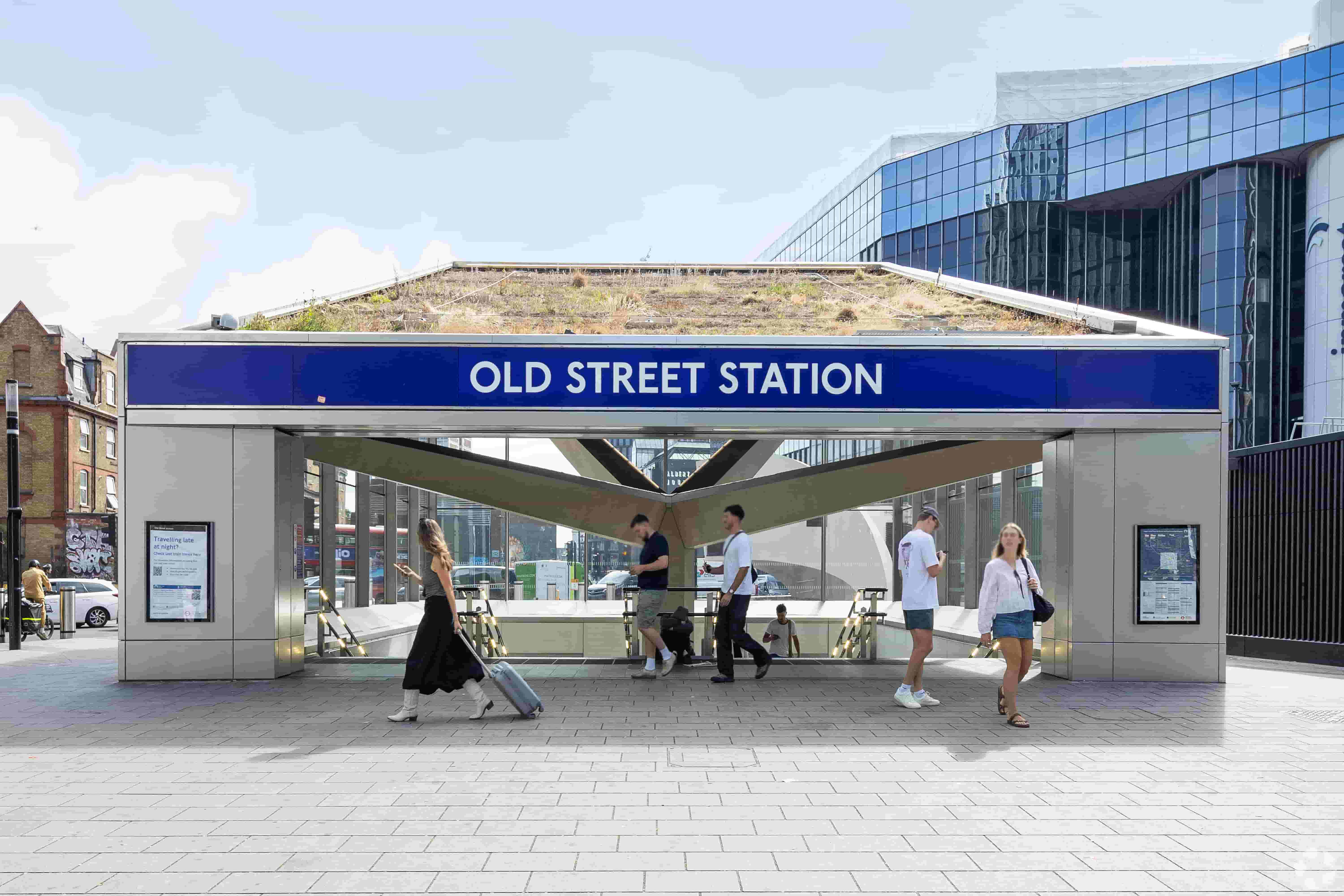 Old St – Retail Space To Let – 11,861 Sq ft – £120,000 PA