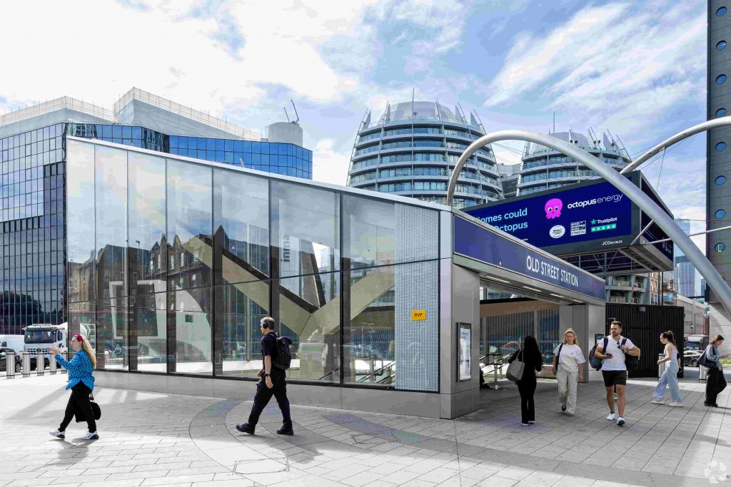 Old St – Retail Space To Let – 11,861 Sq ft – £120,000 PA