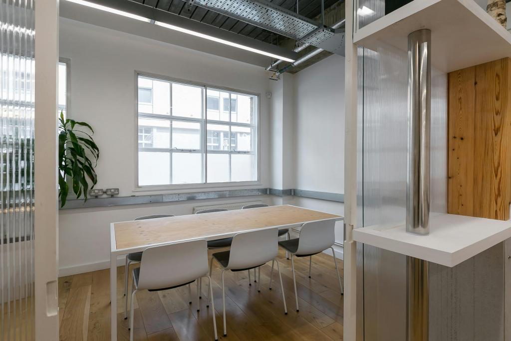 1-7 Bath Pl – Office Unit – 4,675 Sq ft – £35.08 - £45.00/Sq ft