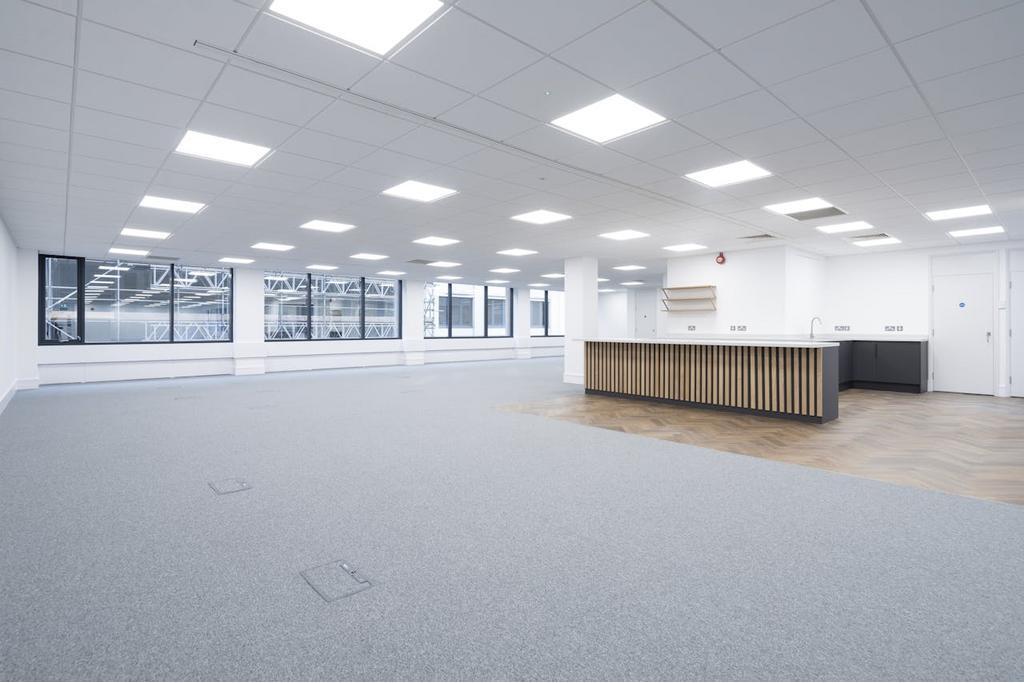 9 Bonhill St – Office Space – 4,113 Sq ft – £45.00/Sq ft