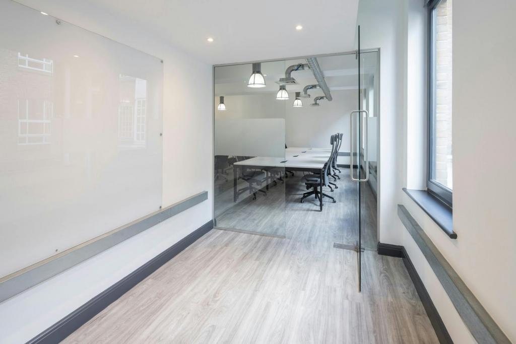 1-3A Chapel Pl – Clere House – 1,953 Sq ft – £45.00/Sq ft