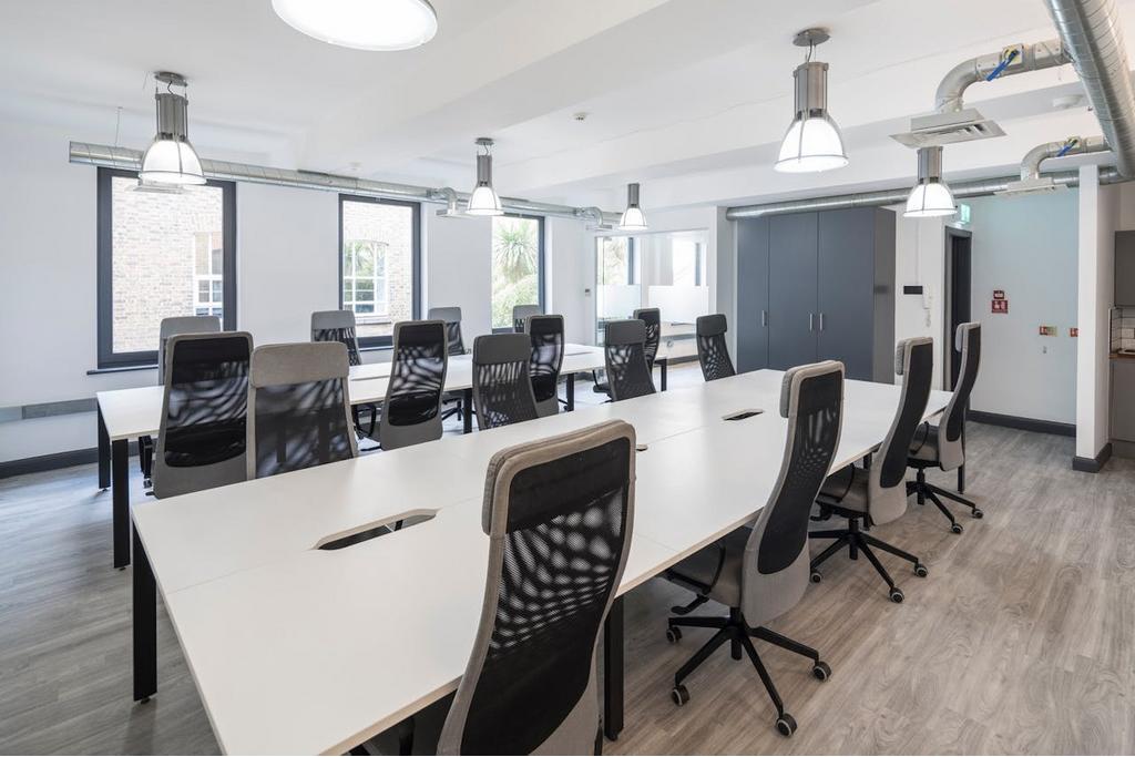 1-3A Chapel Pl – Clere House – 1,953 Sq ft – £45.00/Sq ft