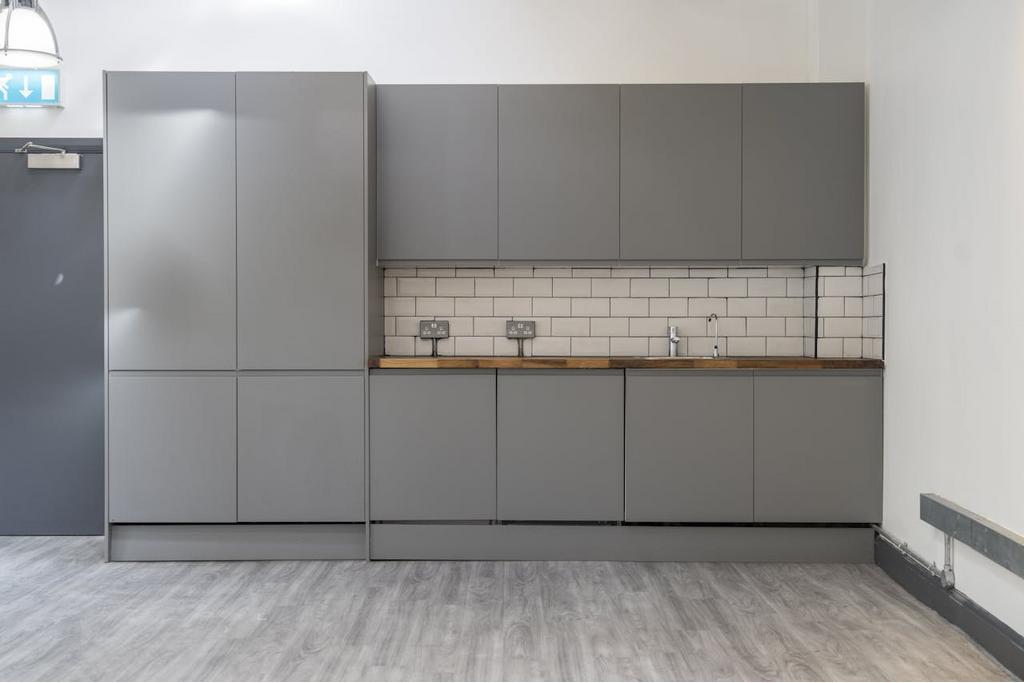 1-3A Chapel Pl – Clere House – 1,953 Sq ft – £45.00/Sq ft