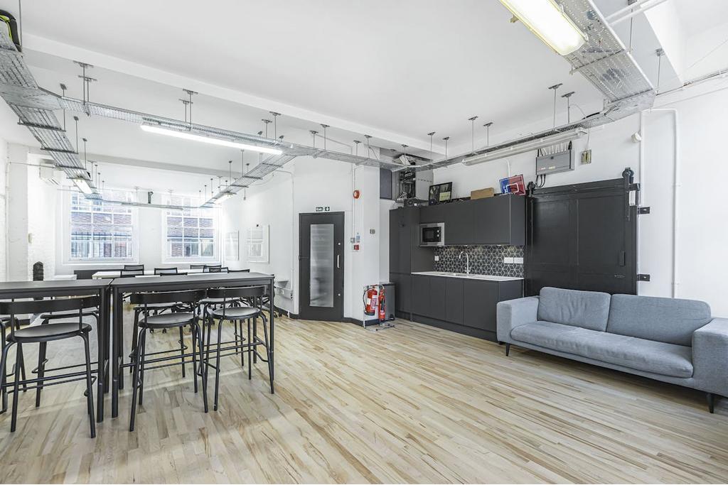 31 Charlotte Rd – Office Space – 935 Sq ft – £37.43/Sq ft