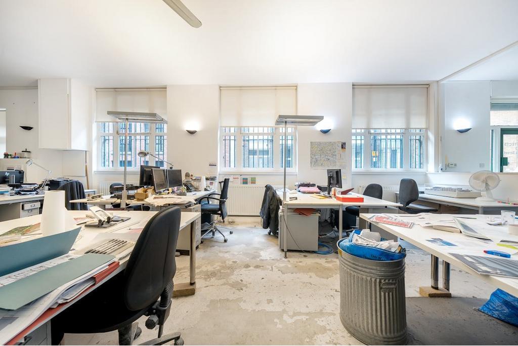 10 Christina St – Office Space – 1,860 Sq ft – £42.50/Sq ft