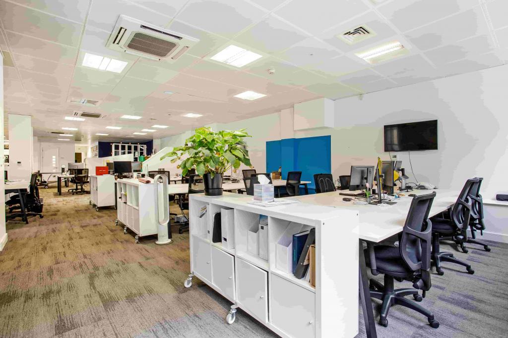 40 Clifton St – Office Space – 35,120 Sq ft – £35.00 - £45.00/Sq ft