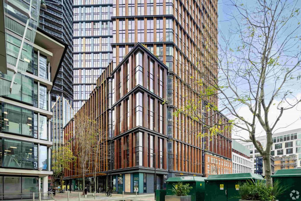 1 Crown Pl – Office Space – 174,164 Sq ft – £79.50/Sq ft