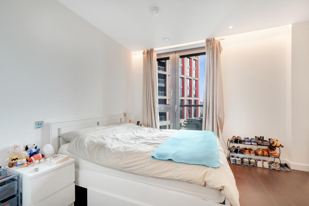 £595,000 Guide Price – 1 Bedroom Apartment for Sale – 572 sq ft – The Residence,