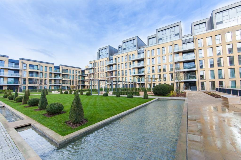 £580,000 Guide Price – Studio Apartment for Sale – 445 sq ft – Westbourne Apartments