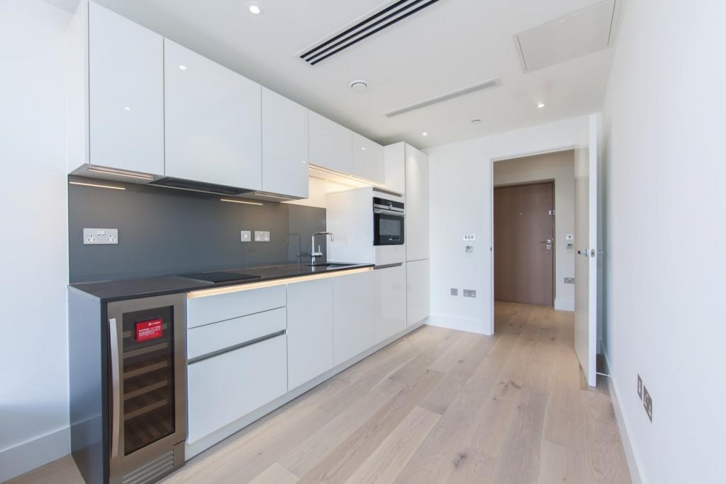 £580,000 Guide Price – Studio Apartment for Sale – 445 sq ft – Westbourne Apartments