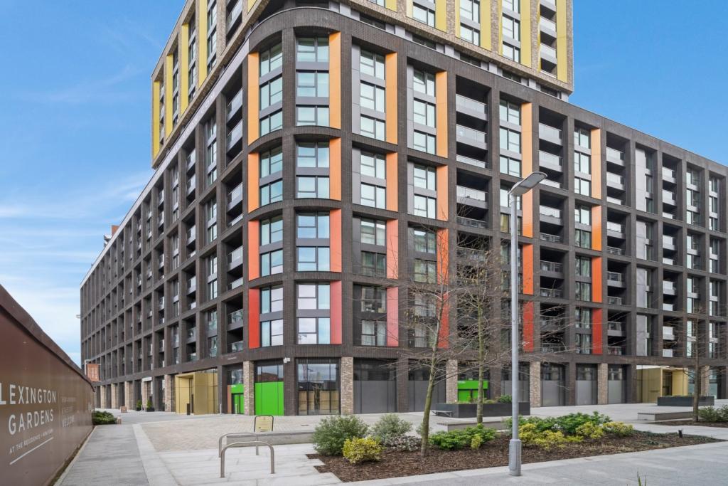 £580,000 Guide Price – Studio Apartment for Sale – 445 sq ft – Westbourne Apartments