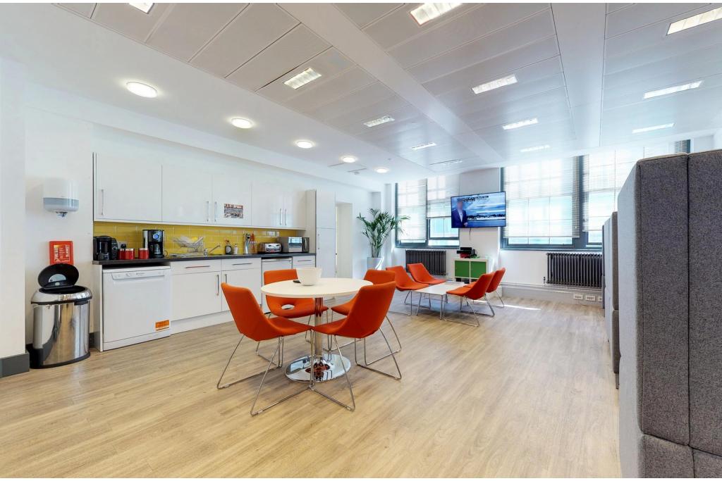 £40.00 - £47.50/Sq ft Asking Rent,5-8 Dysart St - Moorgate House.1,516 sq ft Office Space for Lease