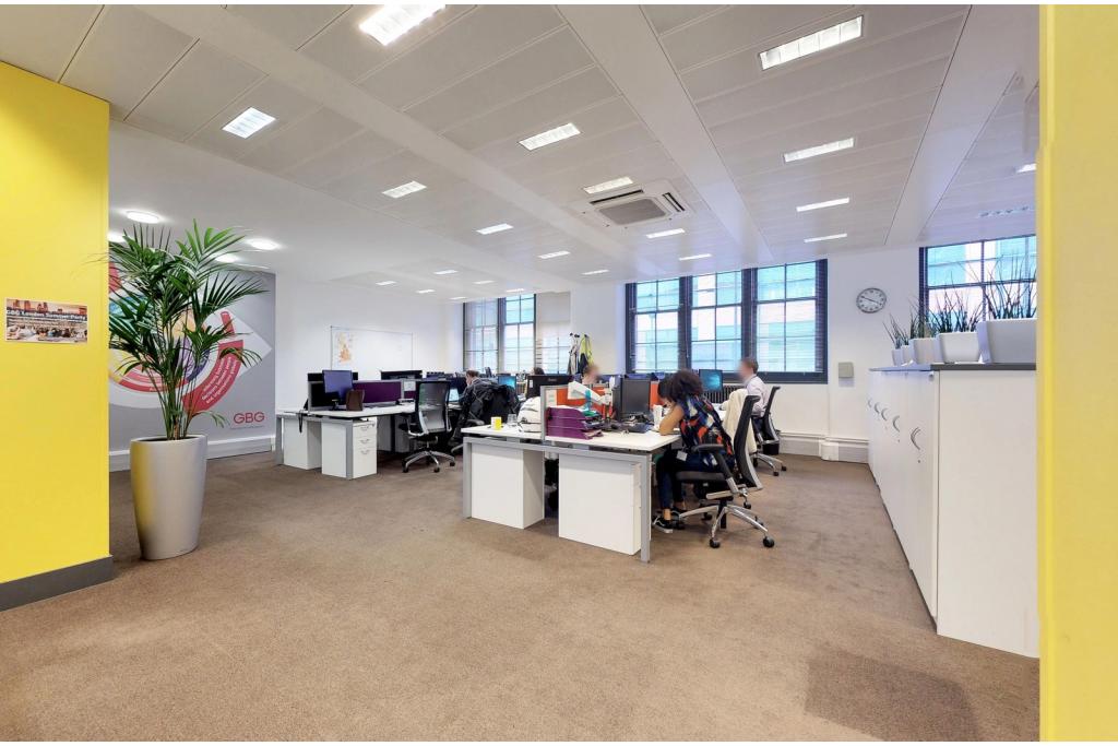 £40.00 - £47.50/Sq ft Asking Rent,5-8 Dysart St - Moorgate House.1,516 sq ft Office Space for Lease