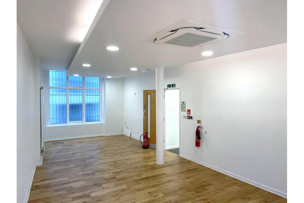 £32.50 per sq ft – 46 Great Eastern St – 3,865 sq ft Office Space for Lease