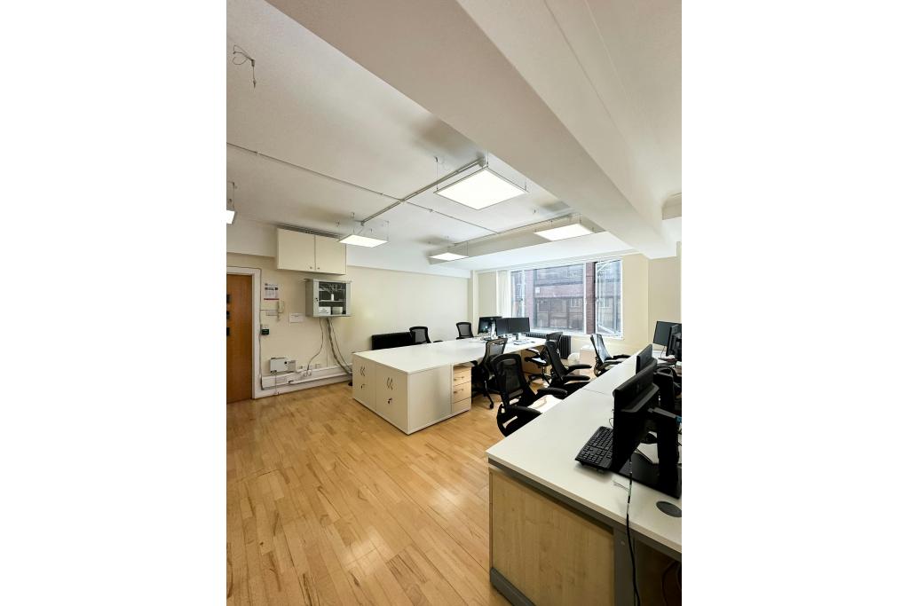 £32.50 per sq ft – 46 Great Eastern St – 3,865 sq ft Office Space for Lease