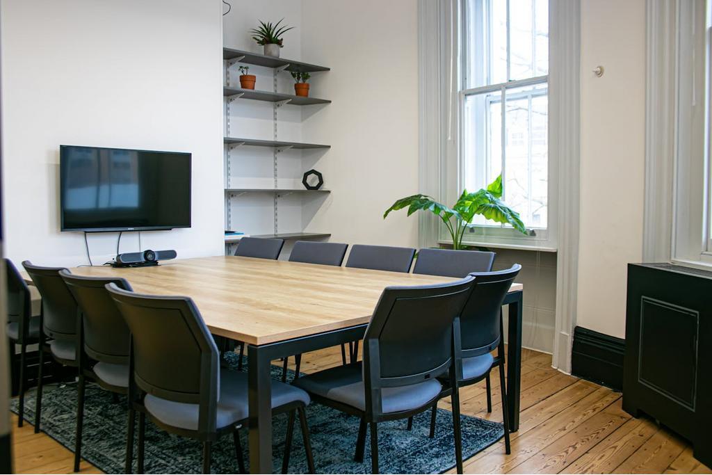 £142,000 PA – 91-93 Great Eastern St – Airivo Shoreditch – 2,442 sq ft Office Space for Lease