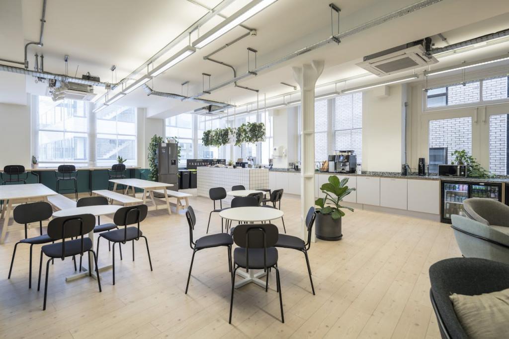 £29.50/Sq ft – Leonard Circ – Victoria House – 3,300 sq ft Office Space for Lease