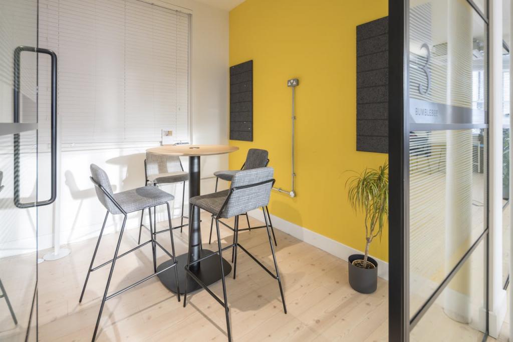 £29.50/Sq ft – Leonard Circ – Victoria House – 3,300 sq ft Office Space for Lease