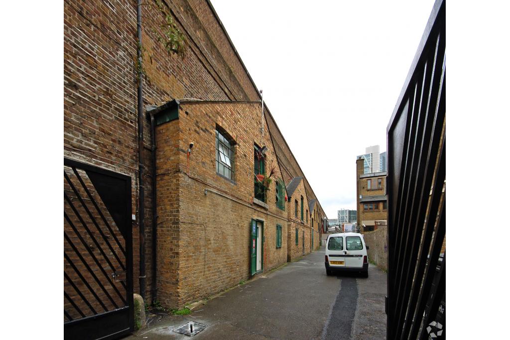 £45.00/Sq ft – 1-3 Luke St – Office Unit – 1,050 sq ft Available