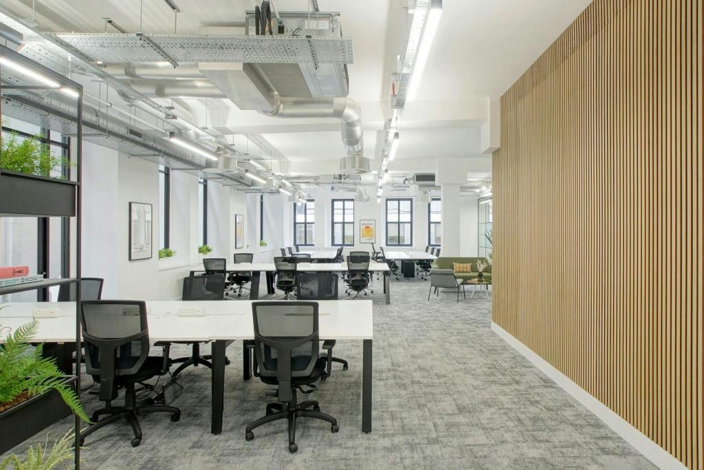 £39.50 - £58.50/Sq ft – 44-48 Paul St – 1,786 sq ft Available