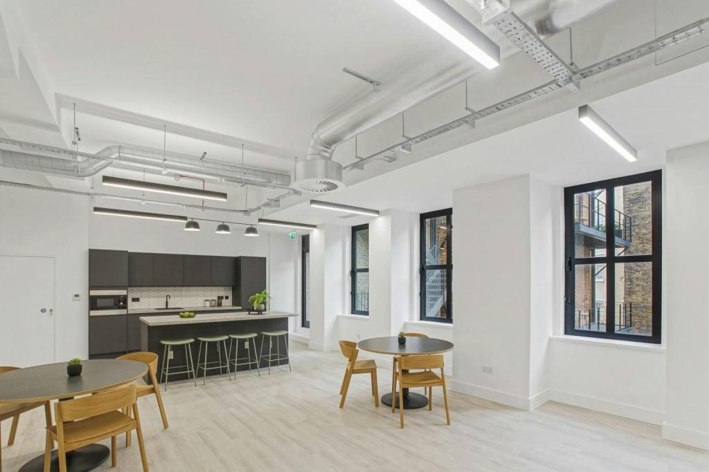 £39.50 - £58.50/Sq ft – 44-48 Paul St – 1,786 sq ft Available