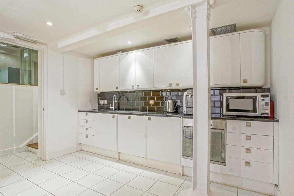 112-122 Tabernacle St – 889 sq ft Office Unit – Shoreditch, London EC2A