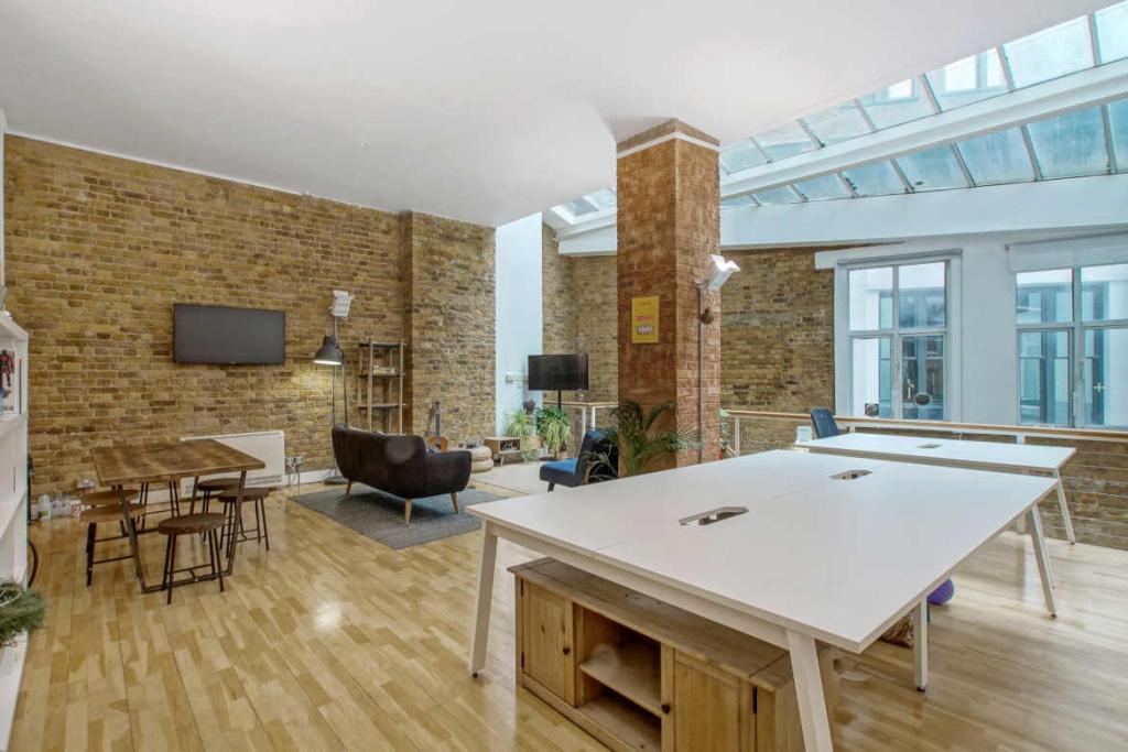 112-122 Tabernacle St – 889 sq ft Office Unit – Shoreditch, London EC2A
