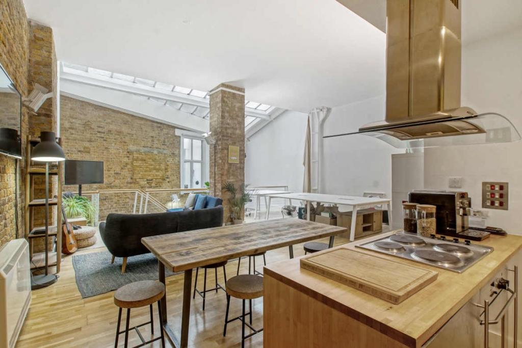 112-122 Tabernacle St – 889 sq ft Office Unit – Shoreditch, London EC2A