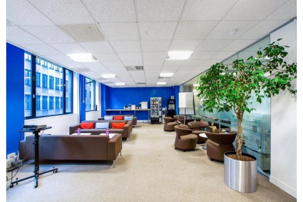 31-41 Worship St – Office Space for Lease – 4,085 sq ft – Shoreditch, London EC2A