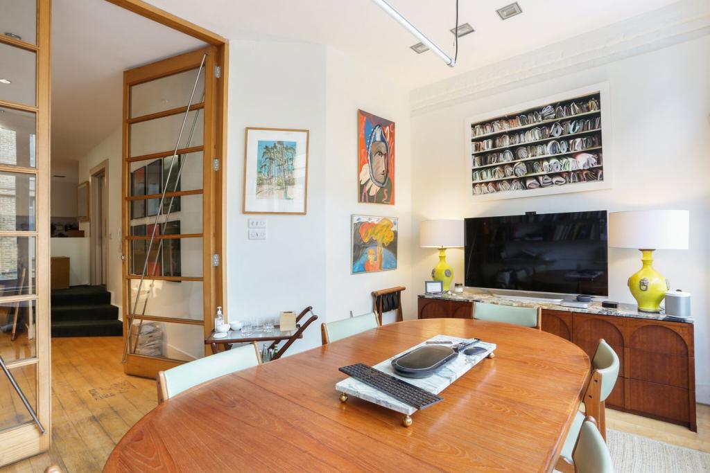 94 Leonard St – Office Space for Lease – 1,201 sq ft – Shoreditch, London EC2A