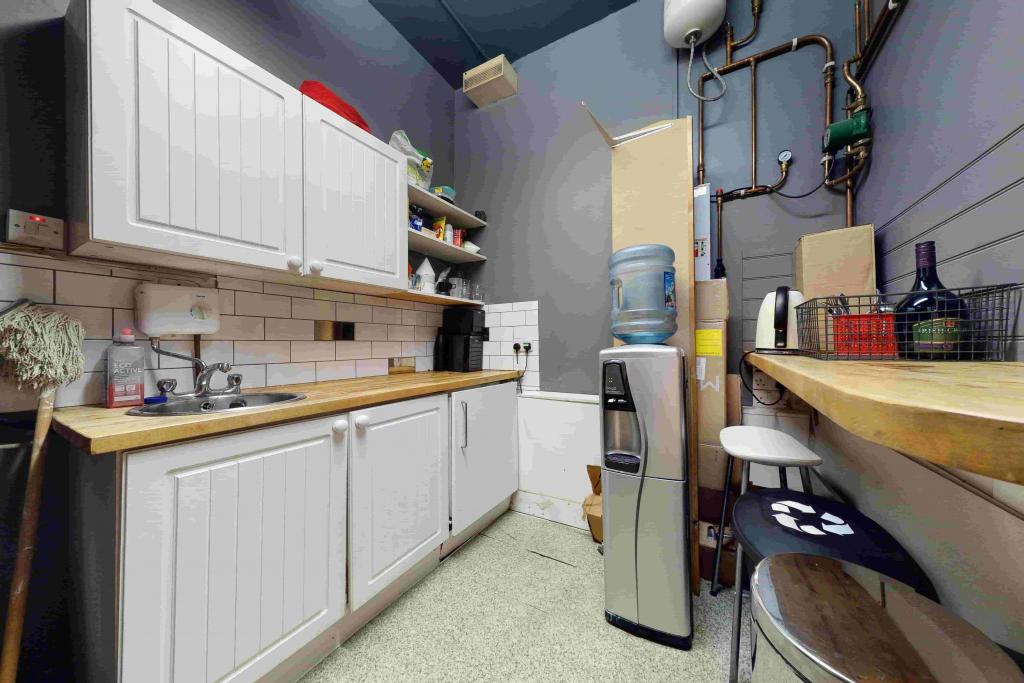 17 Willow St – Office Unit for Sale – 11,092 sq ft – Shoreditch, London