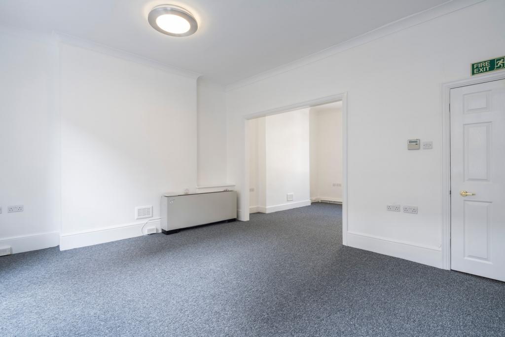 15-17 Christopher St – Office Space for Lease – Farringdon, London EC2A