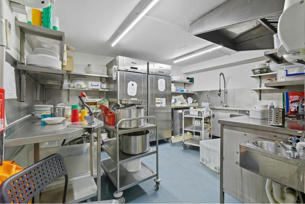 13-21 Curtain Rd – Retail/Office Space for Lease – Shoreditch, London EC2A